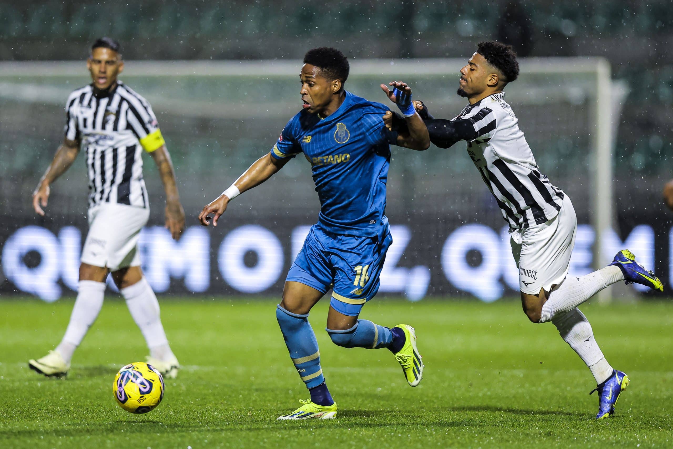 Onde assistir Arsenal vs Porto em direto (12 de março)