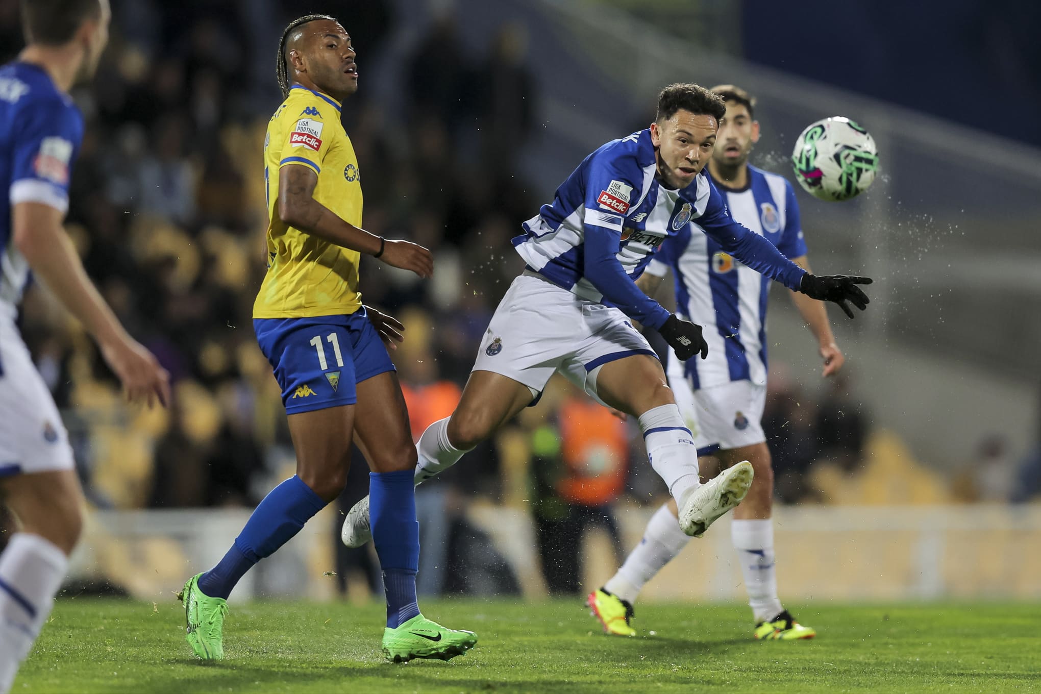 Onde assistir Vitória vs Porto em direto (3 de abril)